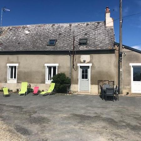 Gîte à la ferme chaleureux avec cheminée Preveranges Exterior foto